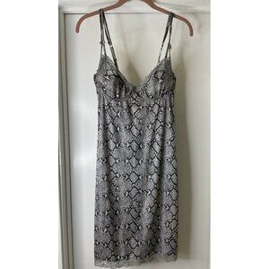 NWT Victoria’s Secret Snake Print Underwire Slip Dress Size Large
